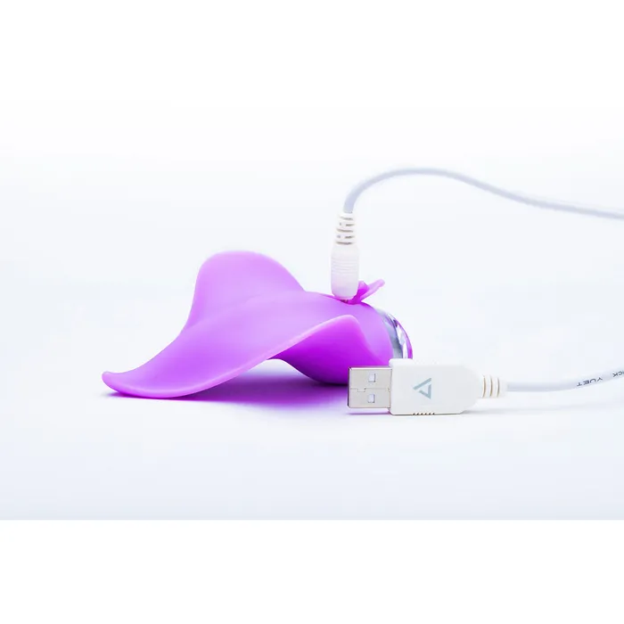 Clandestine Vibrators | Clandestine Devices Mimic Manta Ray