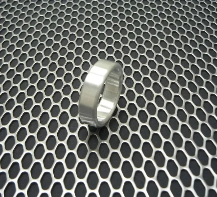 Narrow Style Glans Ring in Stainless Ballisticmetal Male Sex Toys