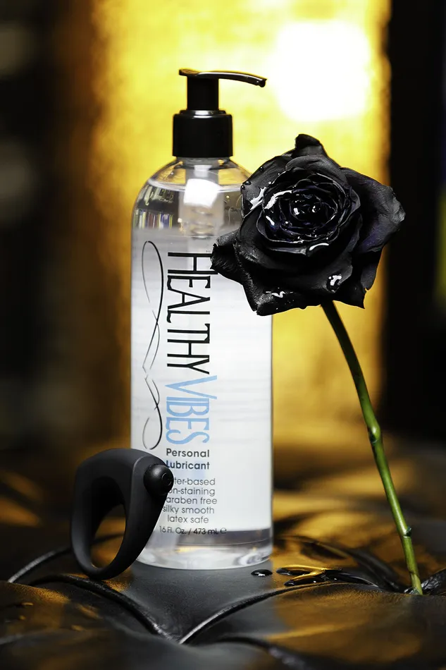 CupidSecrets Vibrators Water Based Personal Lubricant 16 oz by Healthy Vibes Intimate Lube for Couples